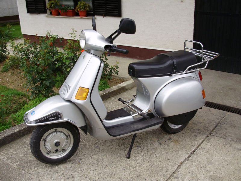 Scooter Vespa Lx 200 Purple Vespa Px 200 E Scooter Stock Photo