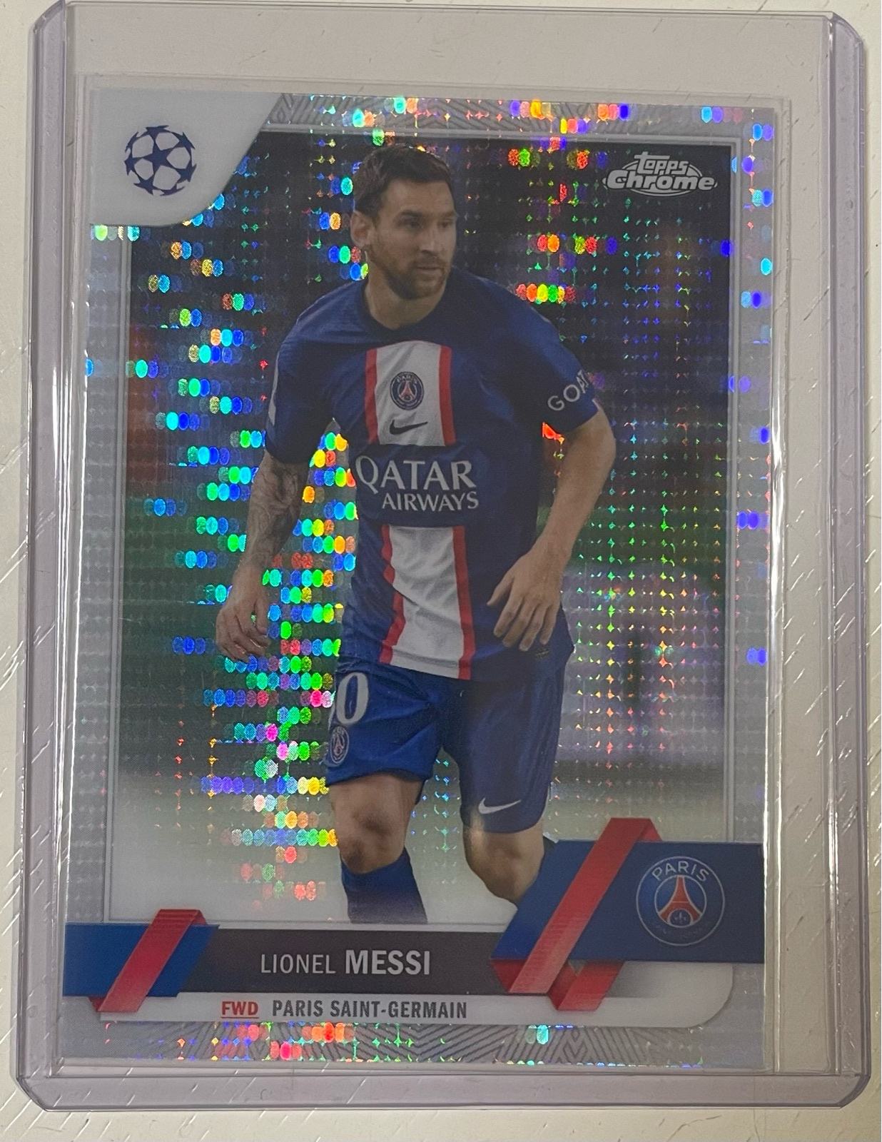 Lionel Messi 2019 Topps Chrome UEFA Champions League Réfracteur Bulles Bleues – PSA 10