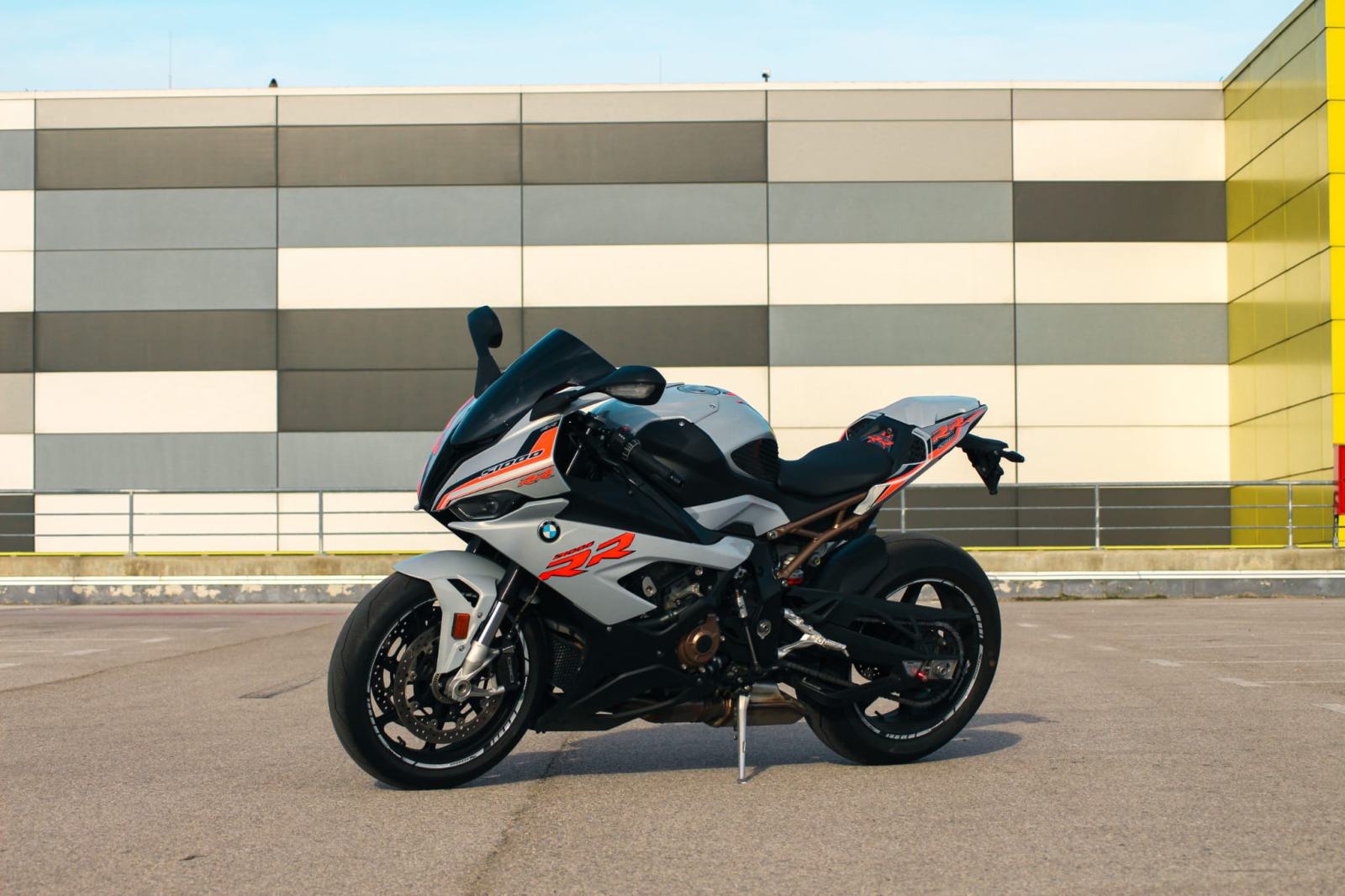 Bmw R999 BMW S1000RR 999 cm3, 2021 god.