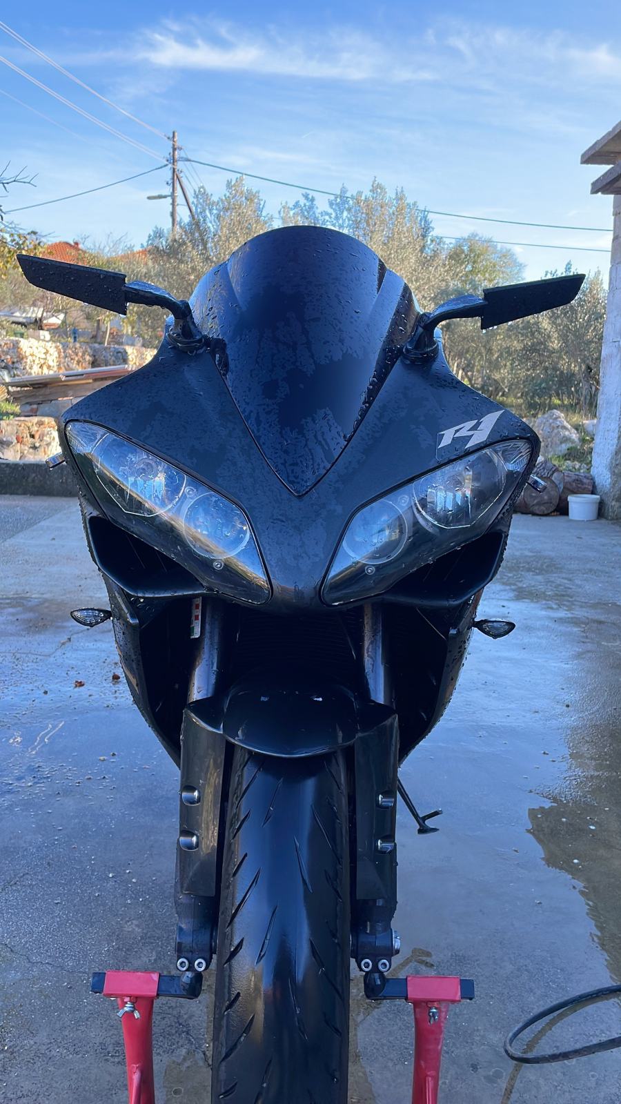 Yamaha R1 999 cm3, 2008 god.