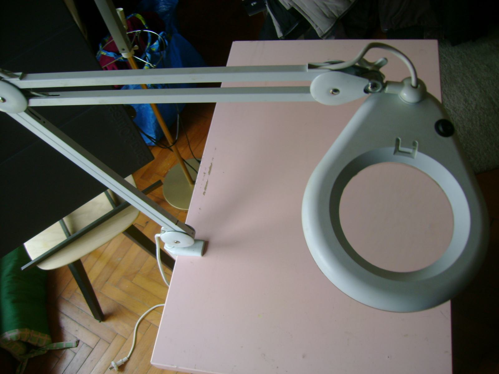Stolna lampa sa povećalom MAG-LAMP 21 - magnifier lamp