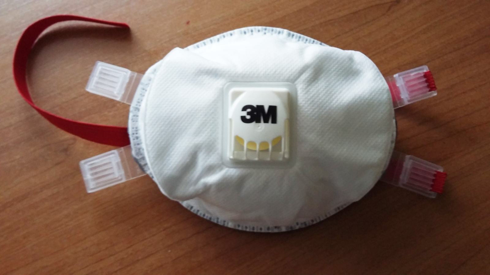 3M zaštitna maska (respirator)