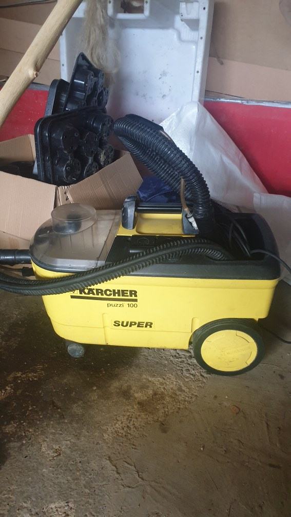 Karcher PUZZI 100 Super