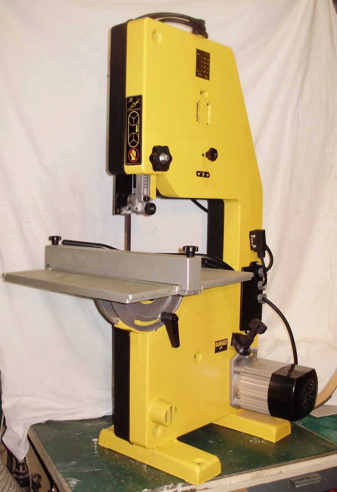 DEWALT BANZEK TRA NA PILA 155MM DW739 visual data 6