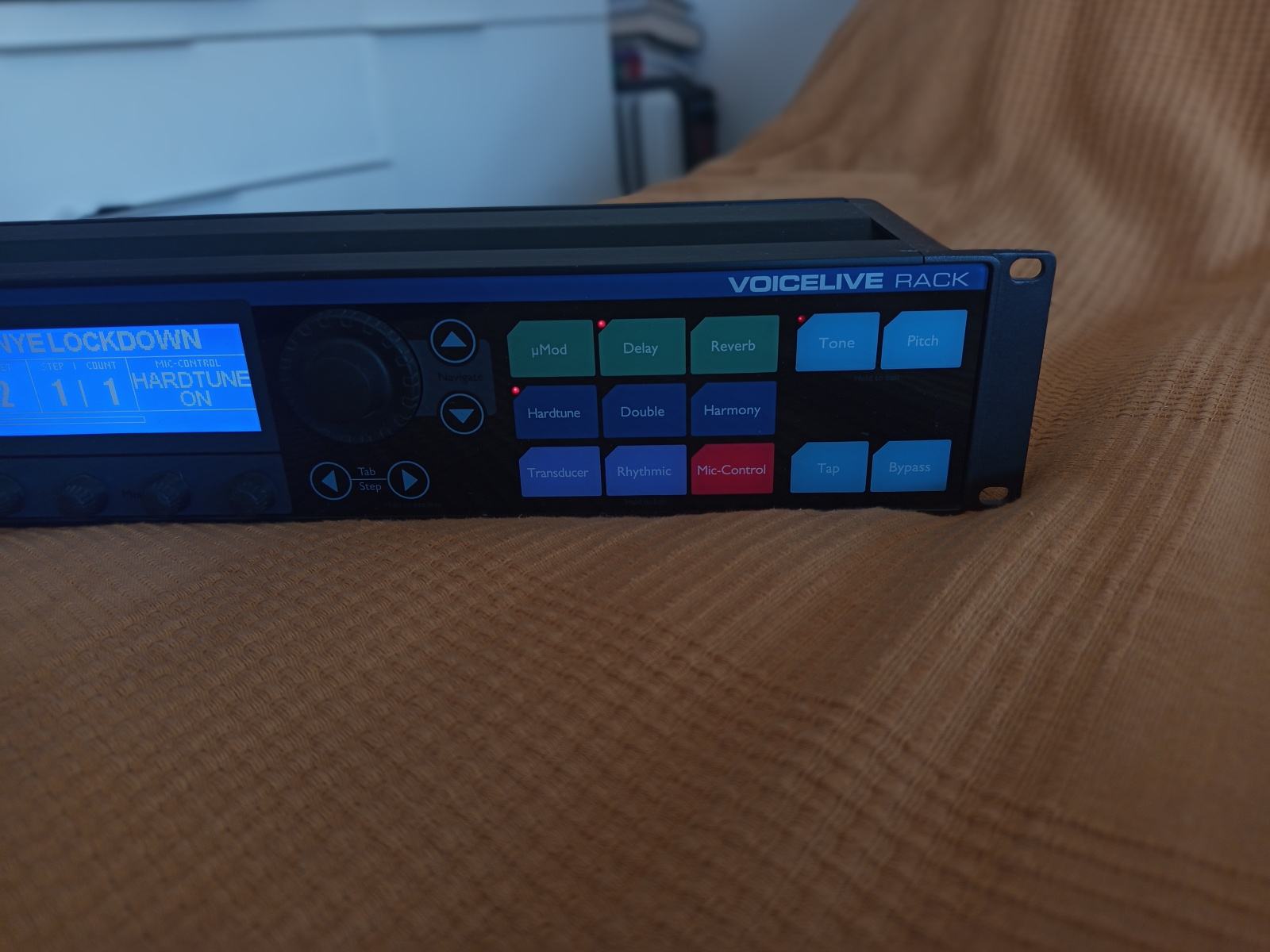 Tc helicon voice live rack