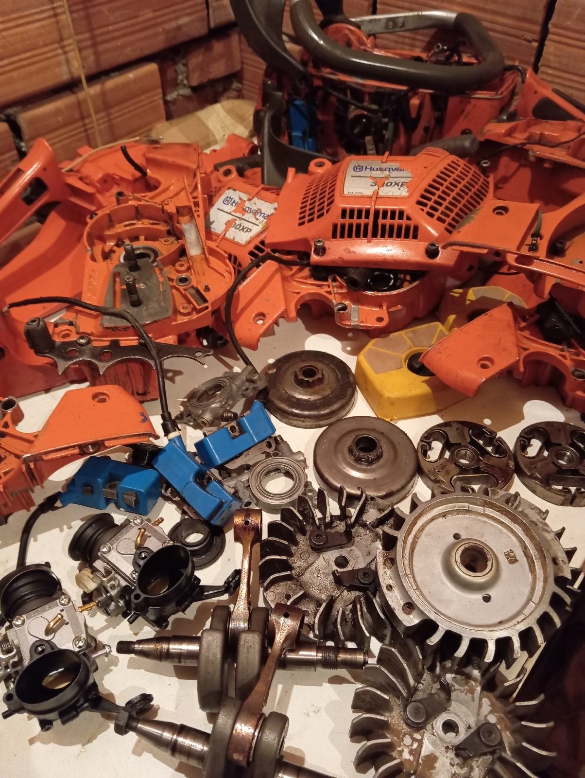 DECALCOMANIA 575730301 ORIGINALE HUSQVARNA