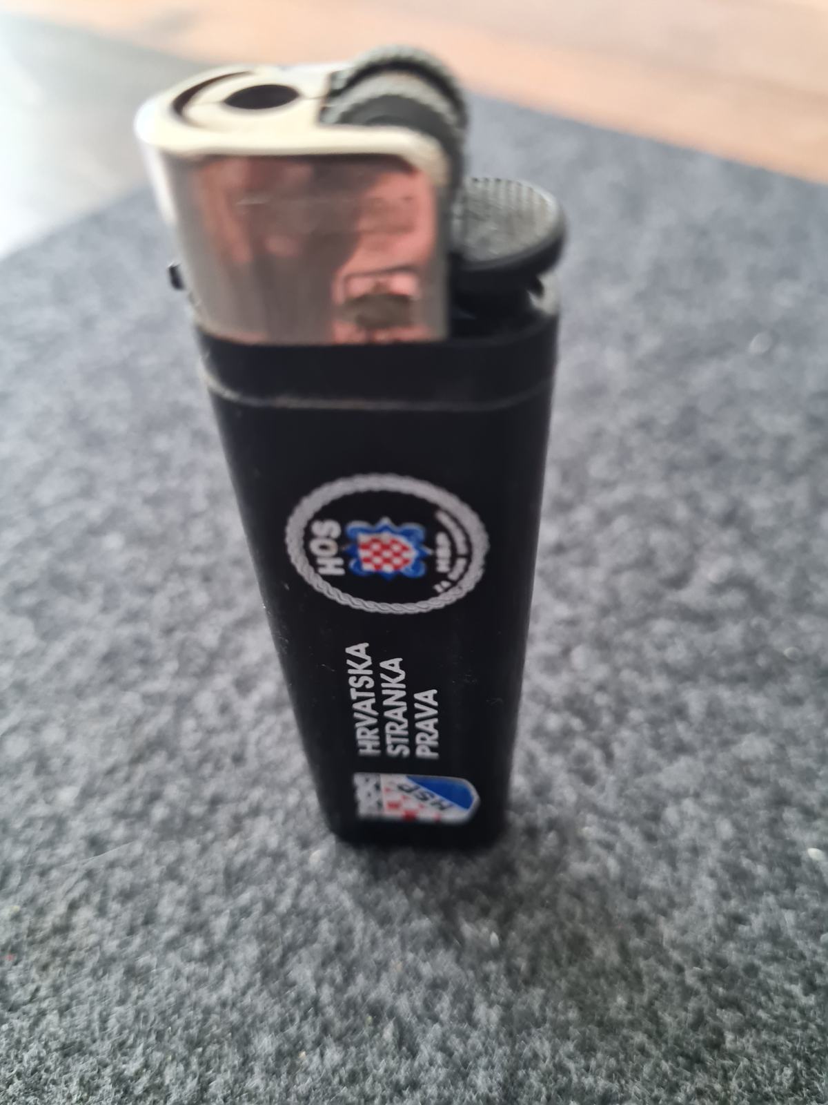 Stari upaljač - HOS