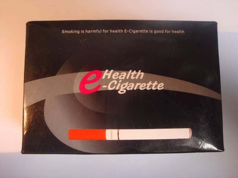 e-cigareta / cigarete / elektronska cigareta / eko cigarete