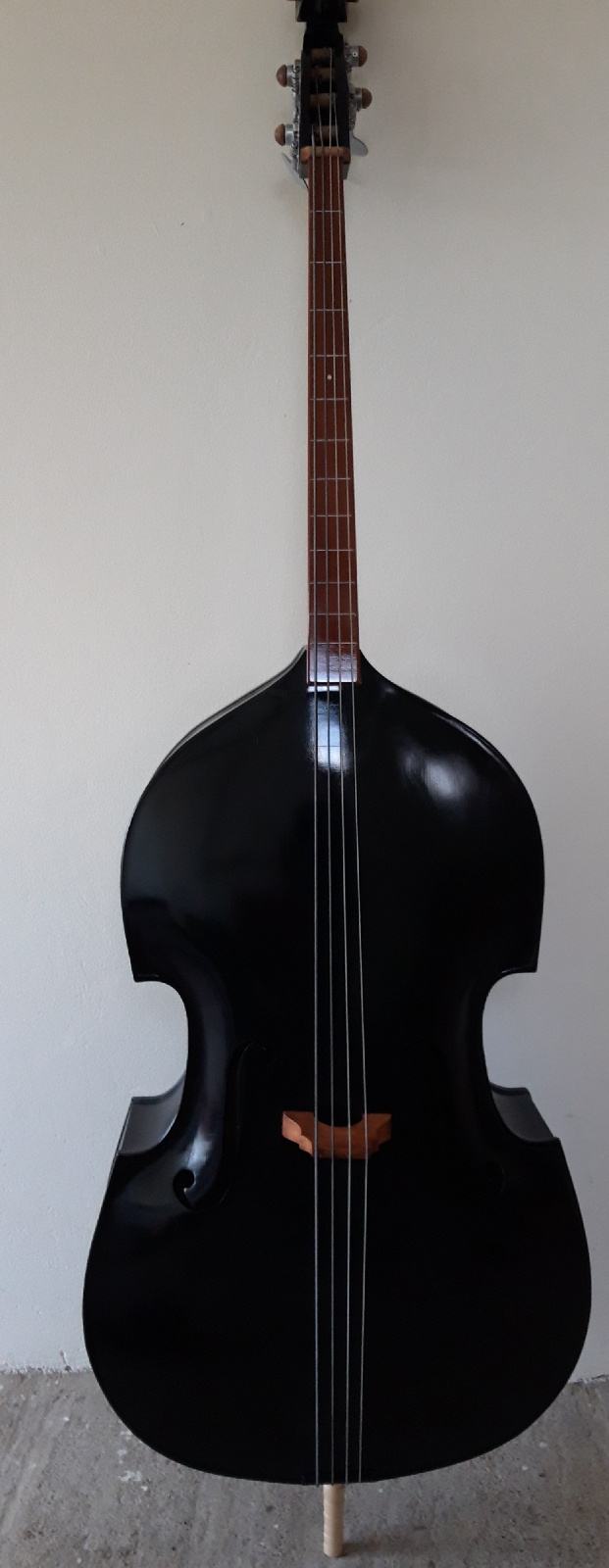 Tamburaski bas