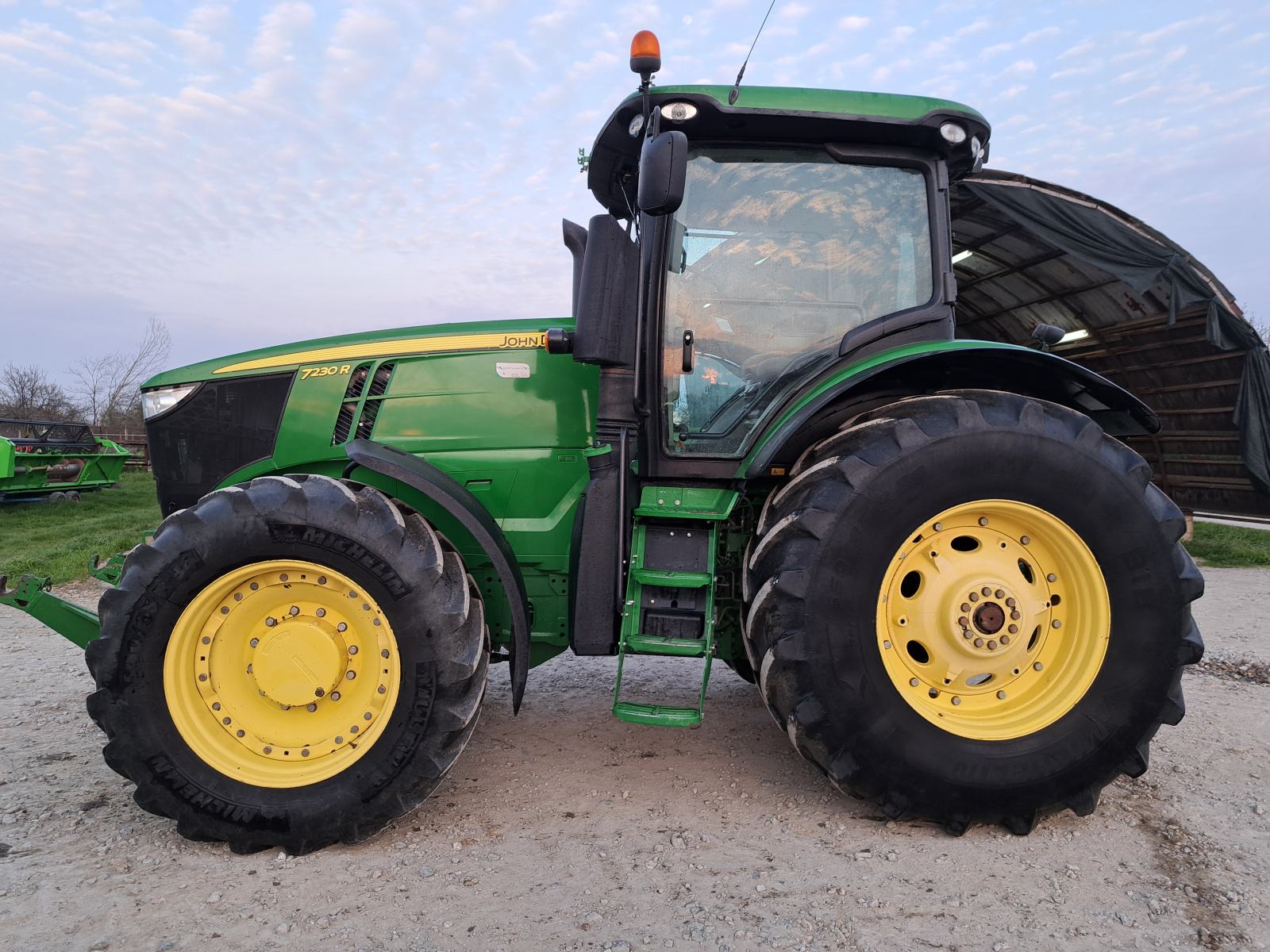 ERTL 1/32 Tracteur John Deere 7240R Et Moissonneuse-batteuse - Neuf - Vert