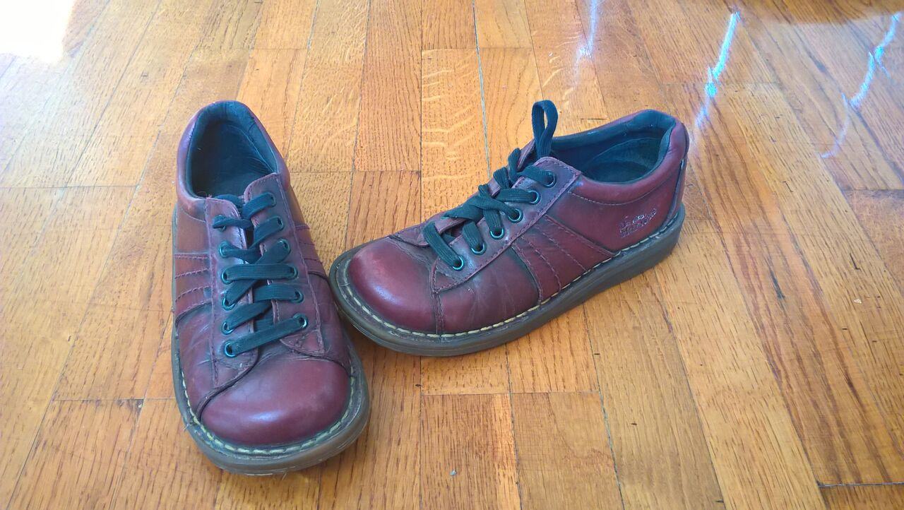 Dr Martens marte niske ženske cipele