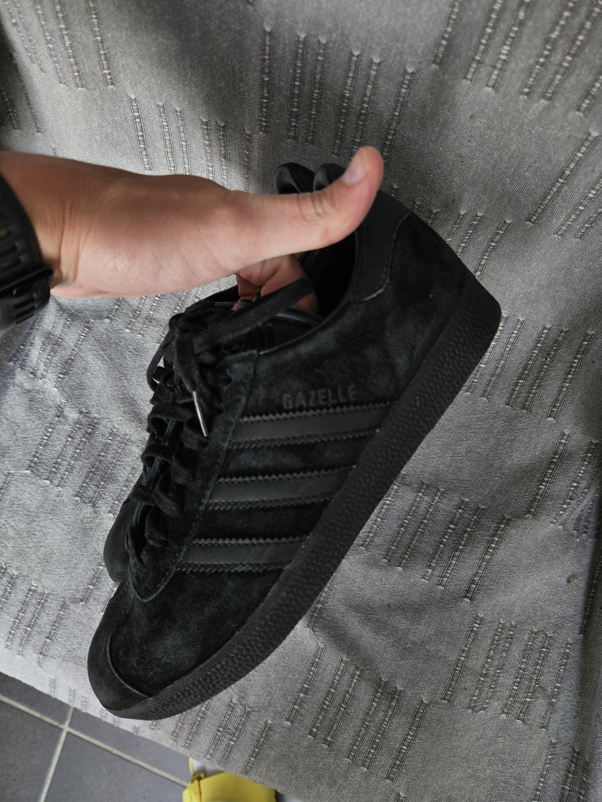 adidas gazelle silver green womens MENS ADIDAS GAZELLE 'TRIPLE BLACK' CQ2809 main image 1