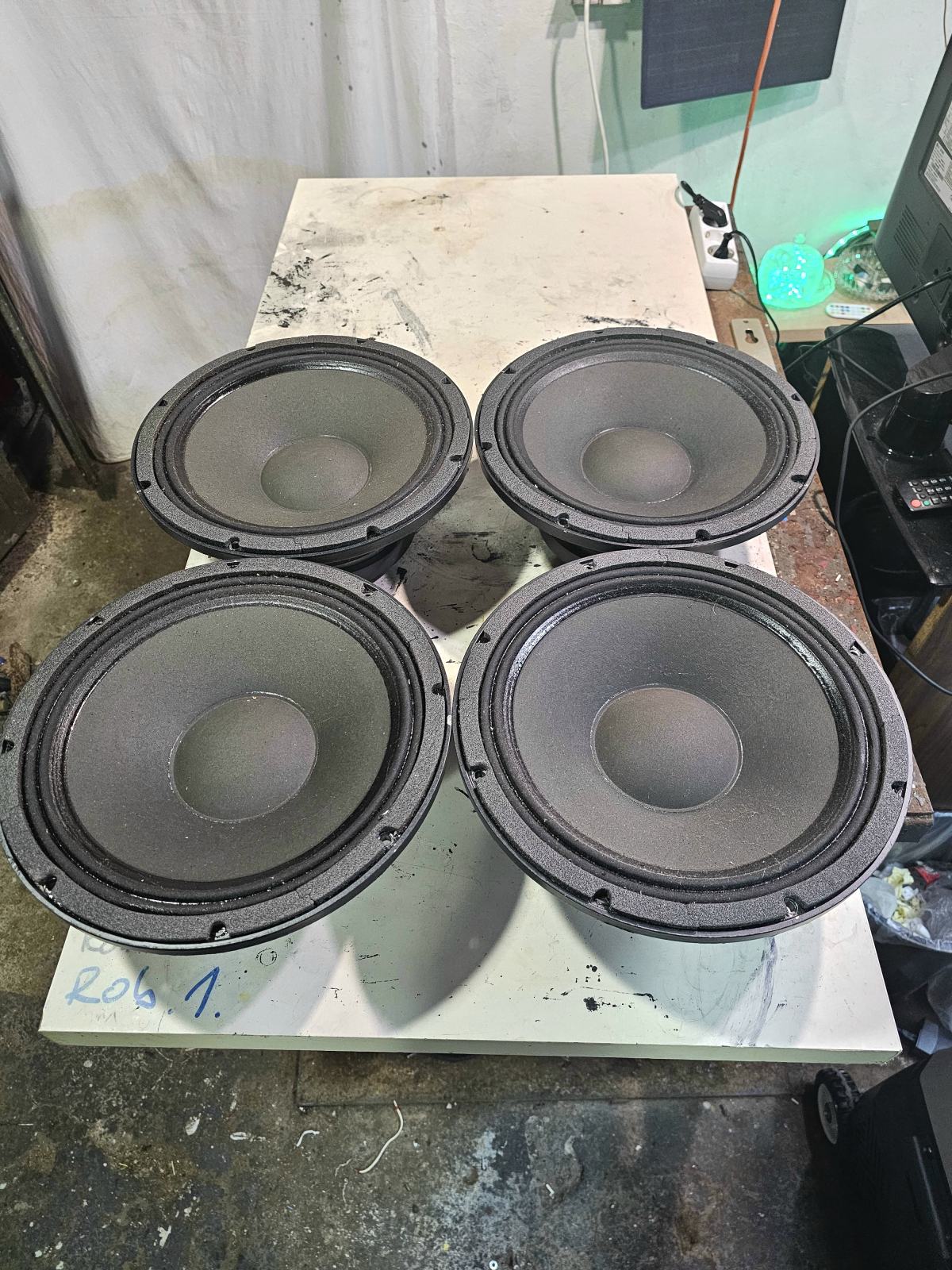 OUTLINE DRIVERI 12 inch - 4 KOM.